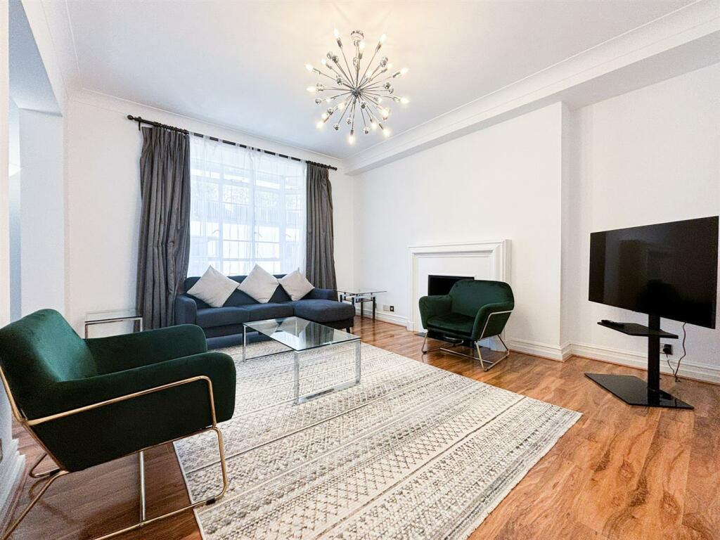 3 bedroom apartment for rent in Park Mansions, Knightsbridge, SW1X