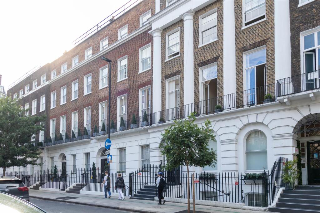 Main image of property: Guilford Street, London