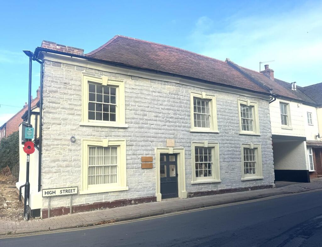 Main image of property: High Street, Bidford-On-Avon, Alcester