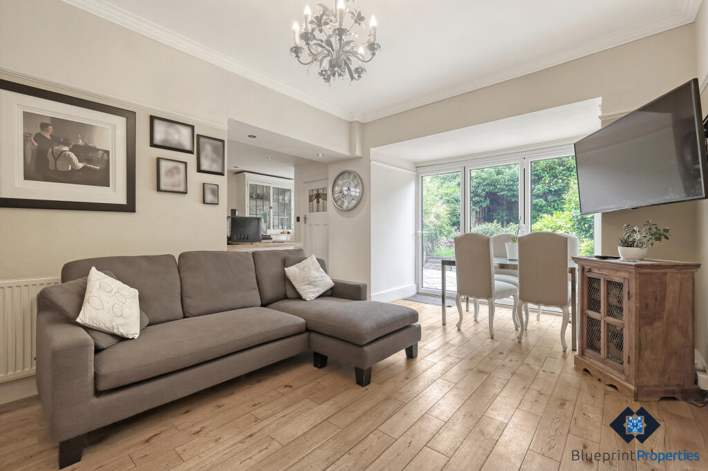 Additional property image - Westbury Drive, Brentwood, CM14