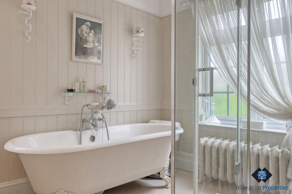 Additional property image - Westbury Drive, Brentwood, CM14