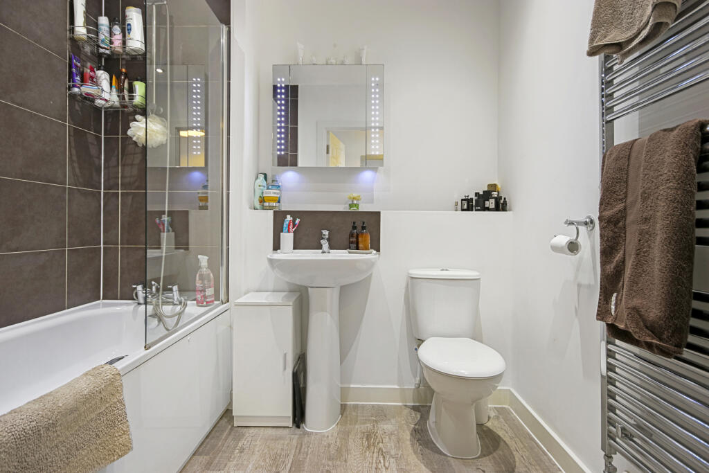 Additional property image - Florance Close, Great Warley, CM13