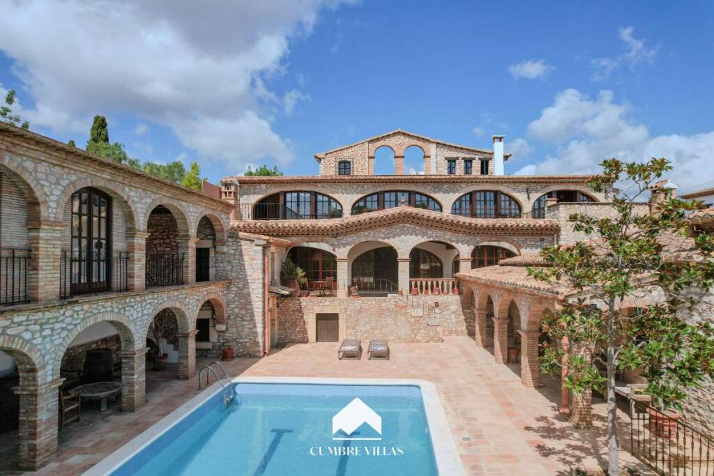 Main image of property: Catalonia, Barcelona, Sant Pere de Ribes
