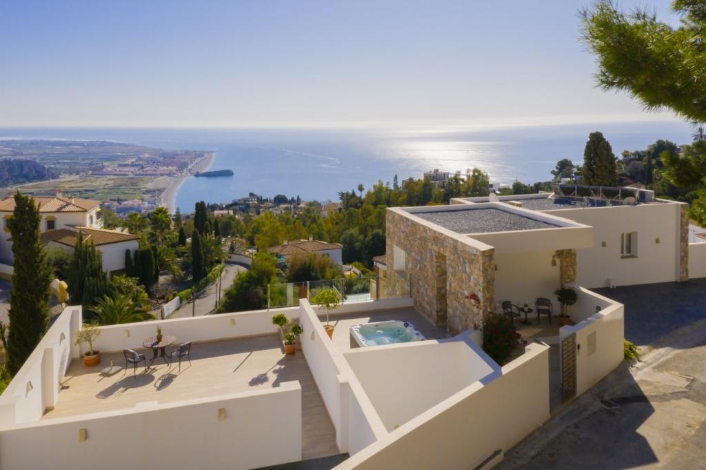 4 bedroom villa for sale in Andalucia, Granada, Salobrena, Spain
