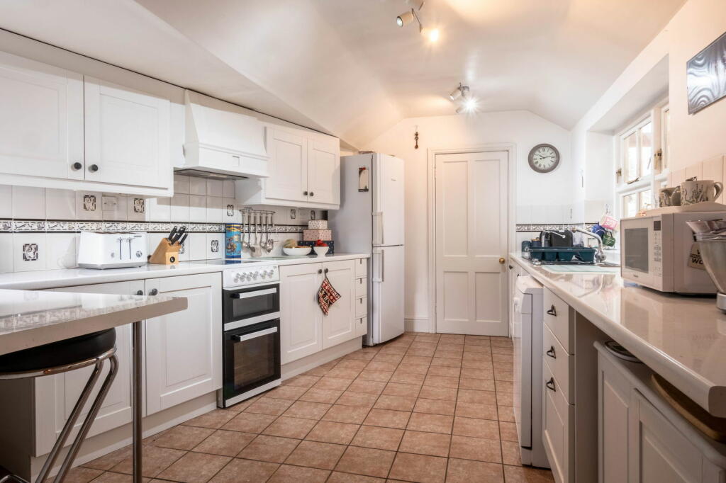 Additional property image - Somerset Road, Frome, Somerset, BA11 1HB