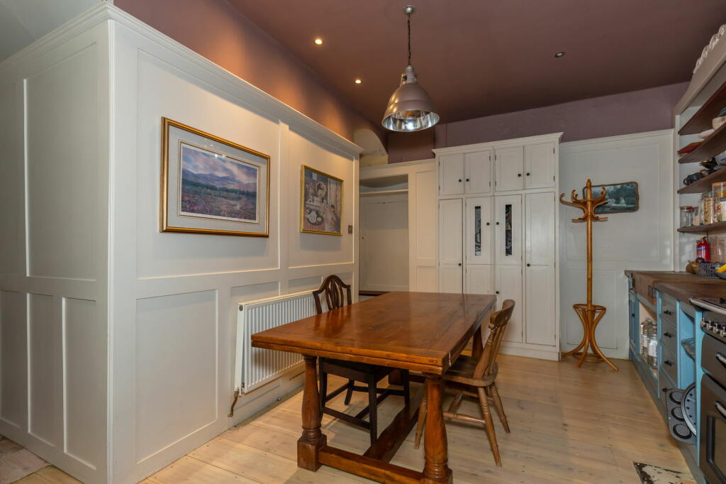 Additional property image - Christchurch Street East, Frome, BA11 1QH