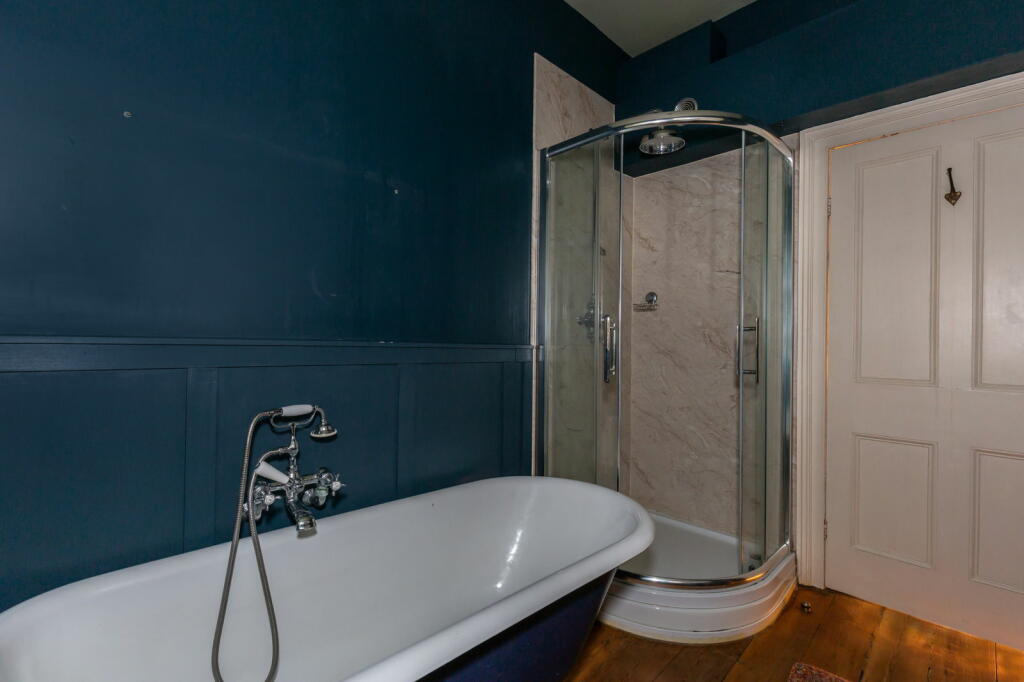 Additional property image - Christchurch Street East, Frome, BA11 1QH