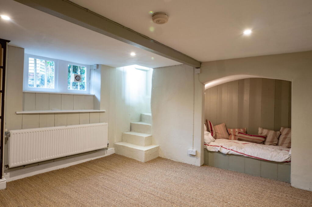 Additional property image - Warminster Road, Beckington, Frome, BA11 6SP