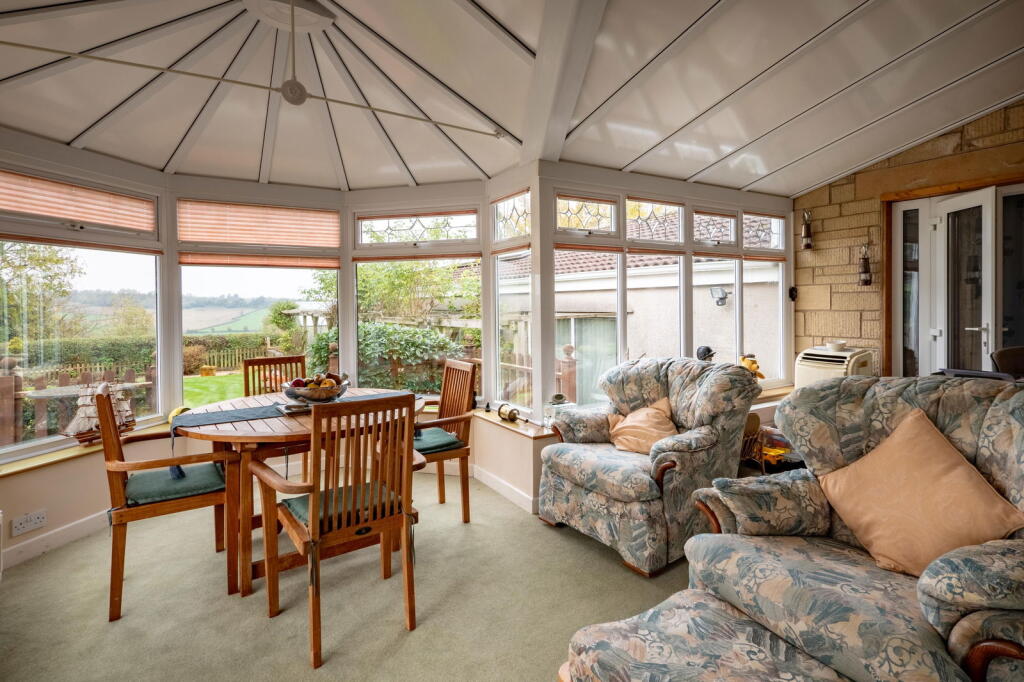 Additional property image - Selwood Crescent, Frome, BA11 2HX