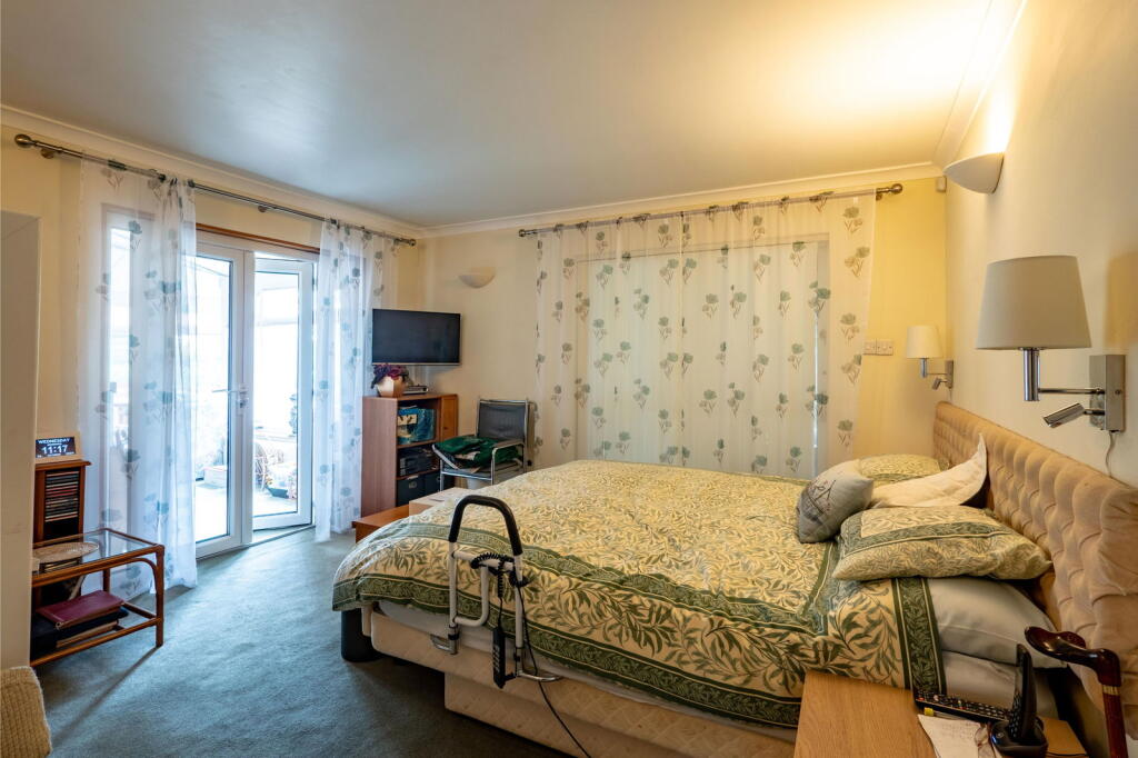 Additional property image - Selwood Crescent, Frome, BA11 2HX