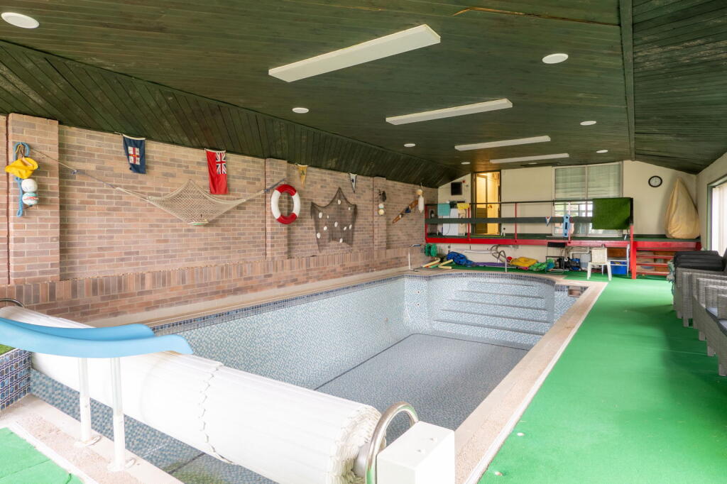 Additional property image - Selwood Crescent, Frome, BA11 2HX