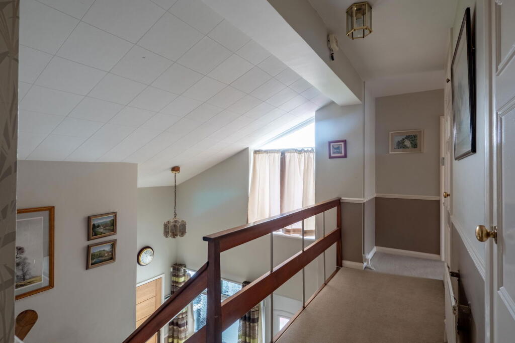 Additional property image - Selwood Crescent, Frome, BA11 2HX