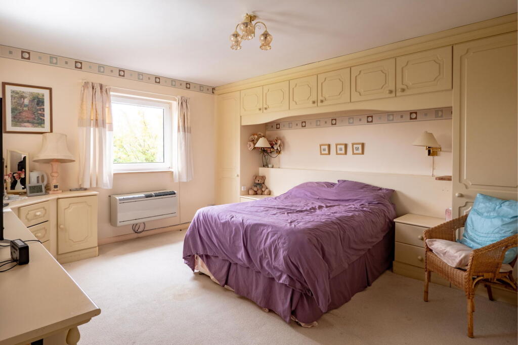 Additional property image - Selwood Crescent, Frome, BA11 2HX