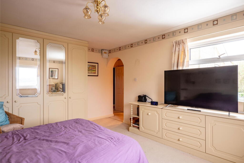 Additional property image - Selwood Crescent, Frome, BA11 2HX