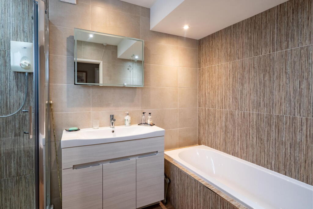 Additional property image - Selwood Crescent, Frome, BA11 2HX