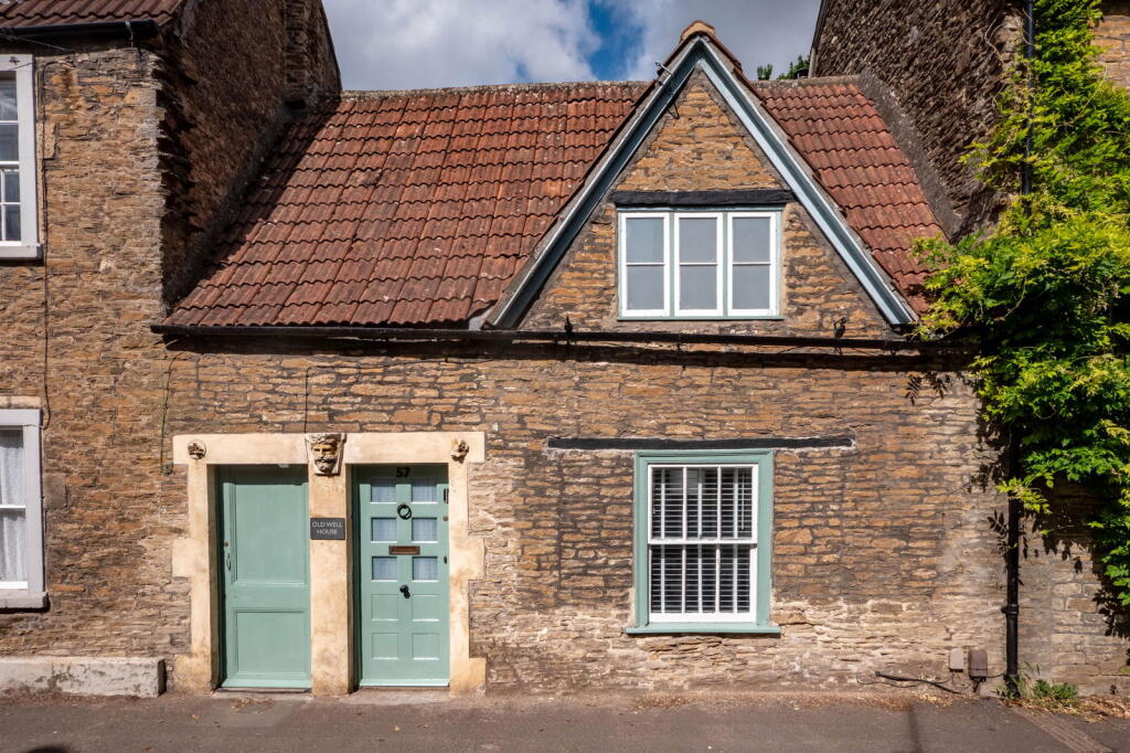 Main image of property: Keyford, Frome, Somerset, BA11 1JT