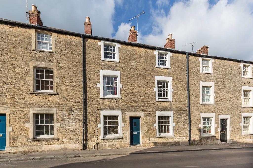 4 bedroom terraced house for sale in Selwood Road, Frome, Somerset, BA11