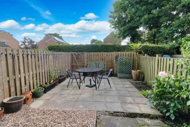 Additional property image - Ashgrove, Greengates, Bradford