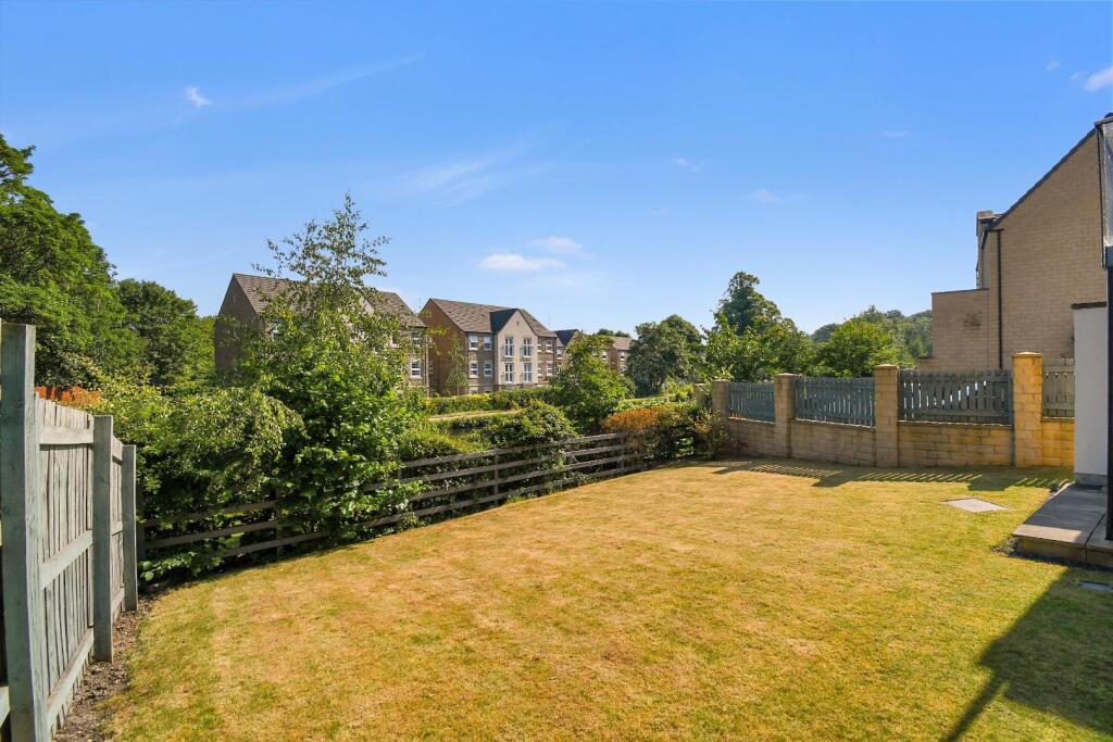 Additional property image - Eleanor Close, Apperley Bridge, West Yorkshire