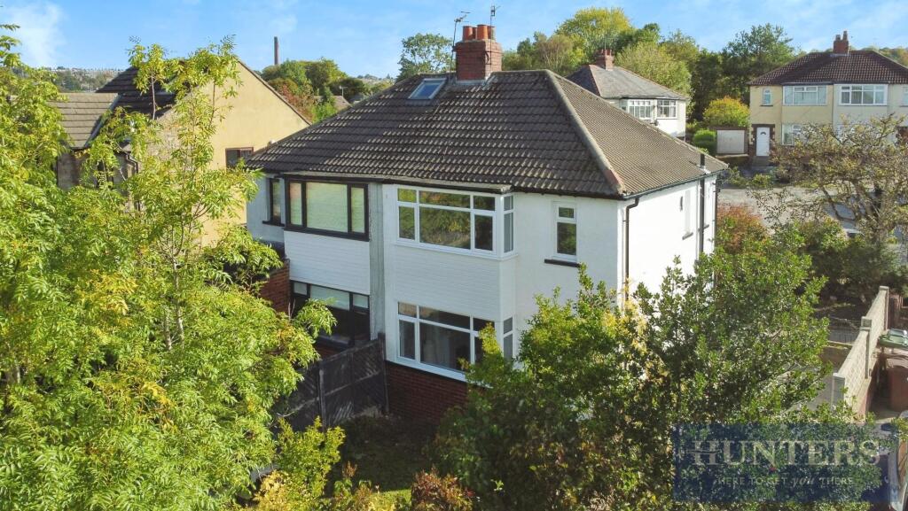 Main image of property: Lime Grove, Yeadon, Leeds