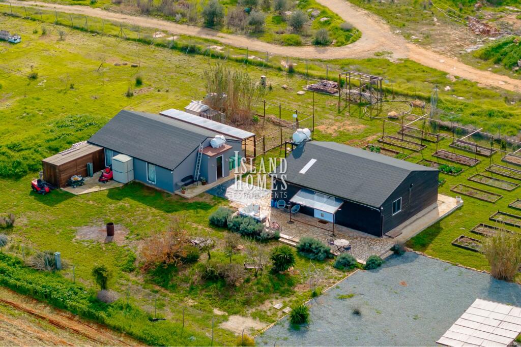 Main image of property: Frenaros