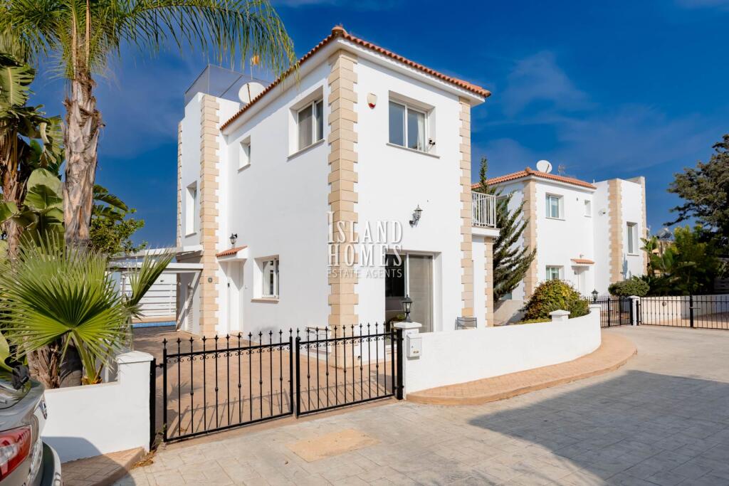 Main image of property: Pernera