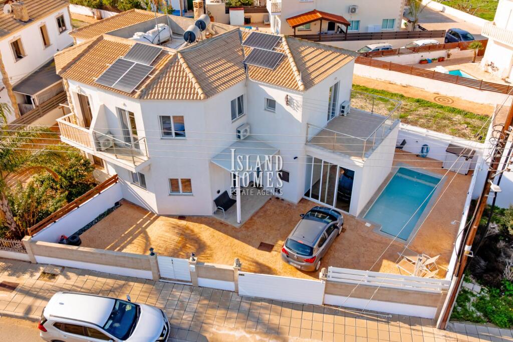 Main image of property: Frenaros