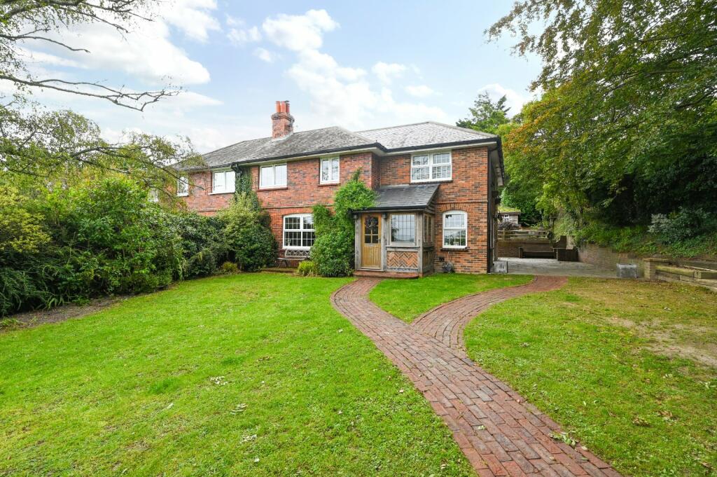 4 Bedroom Semi Detached House For Sale In Henfield Road Small Dole Bn5