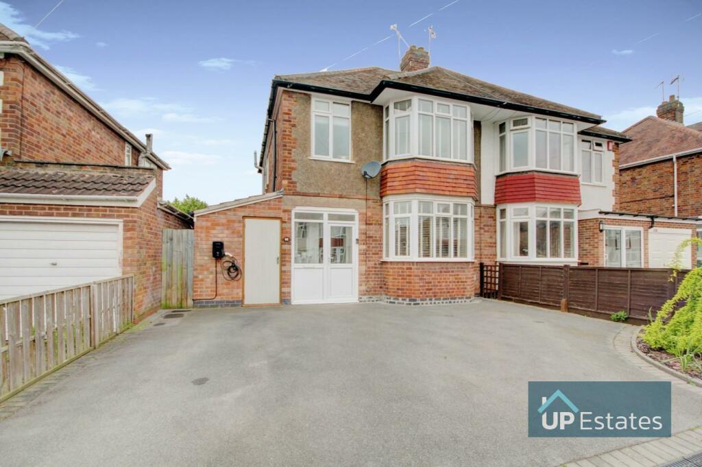3 bedroom semidetached house for sale in Arnold Avenue, Styvechale