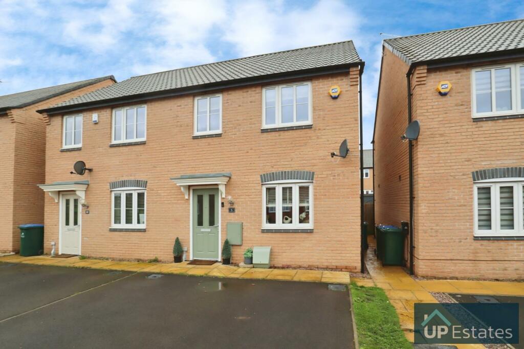 3 bedroom semi-detached house for sale in Roberts Grove, Coventry, CV2