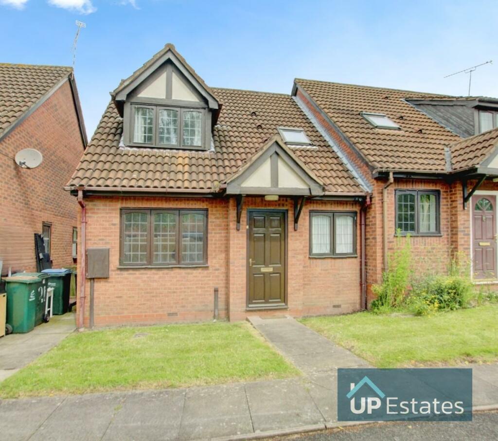 1 bedroom terraced house for sale in Sandpiper Road, Aldermans Green