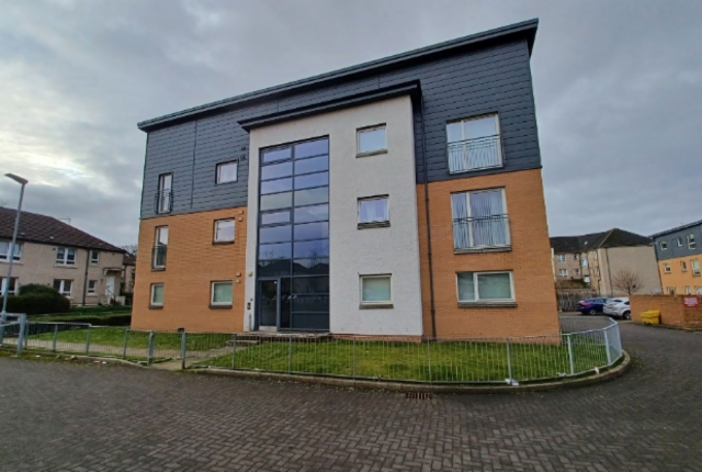 Main image of property: 2/2 , 17 MACDUFF STREET , G31 4PN