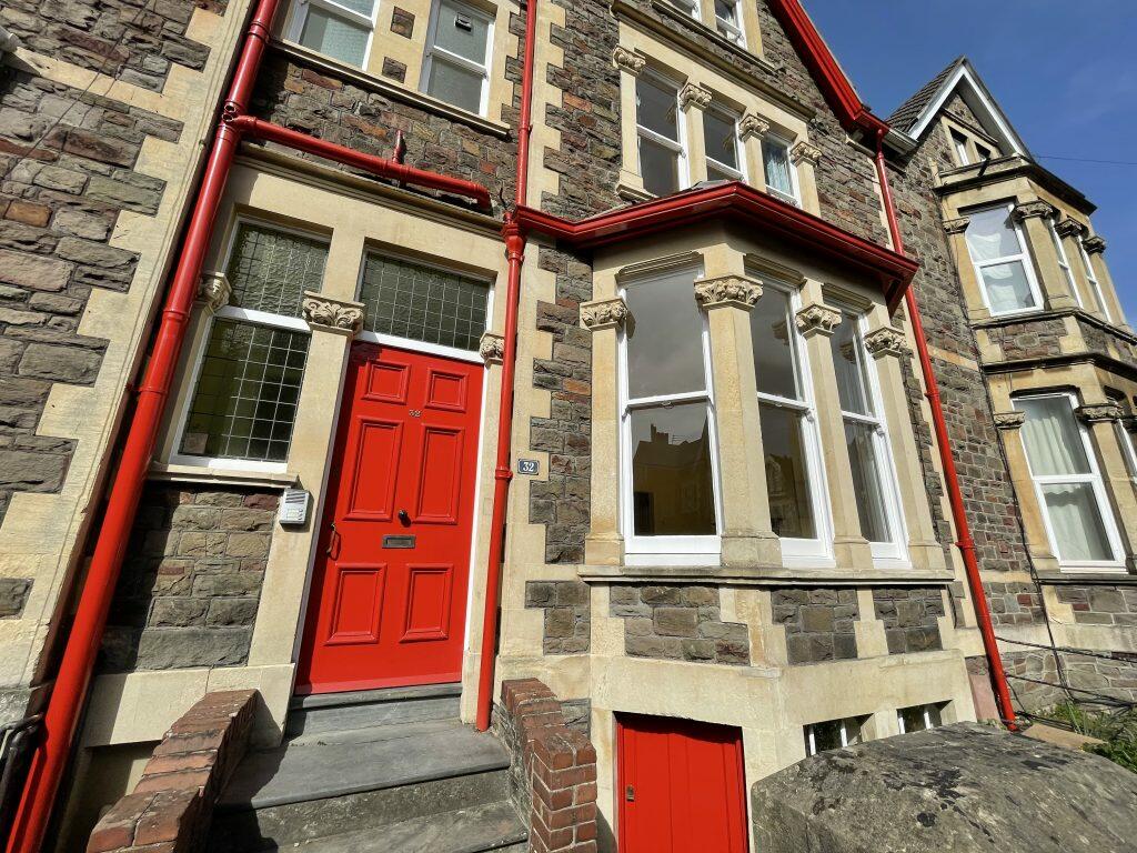 Main image of property: Manor Park – Redland Ground Floor Flat Ref 276