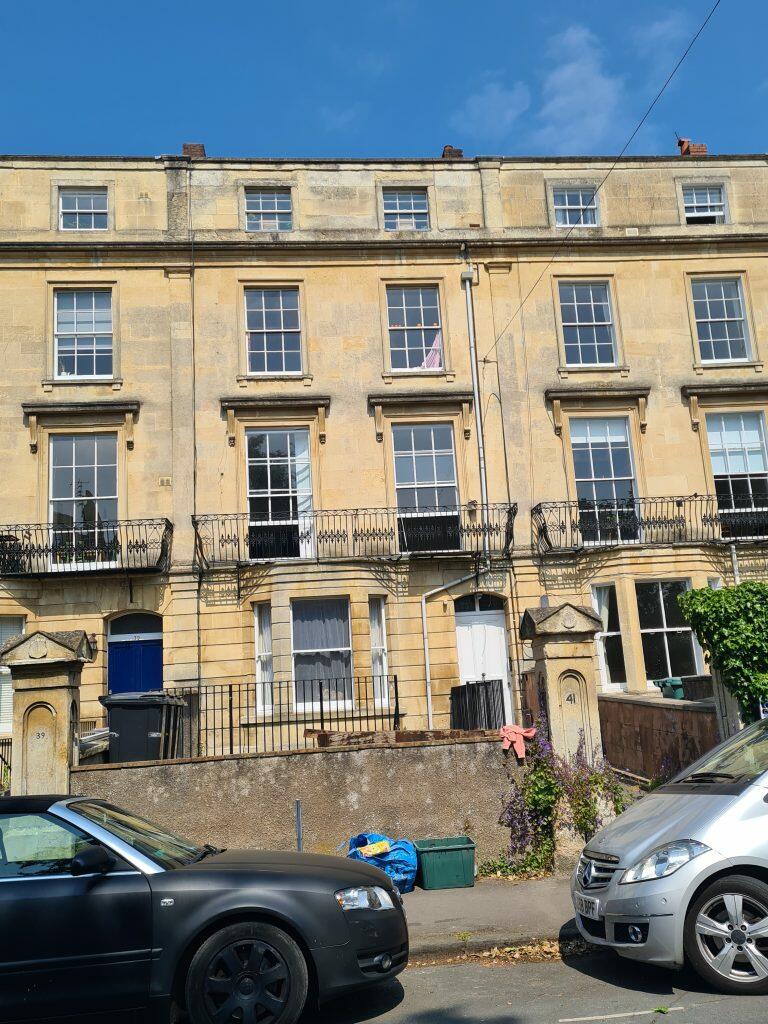 Main image of property: Apsley Road – Basement Flat with Courtyard