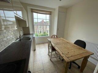 Additional property image - Ref 004 – Hampton Road Top floor flat
