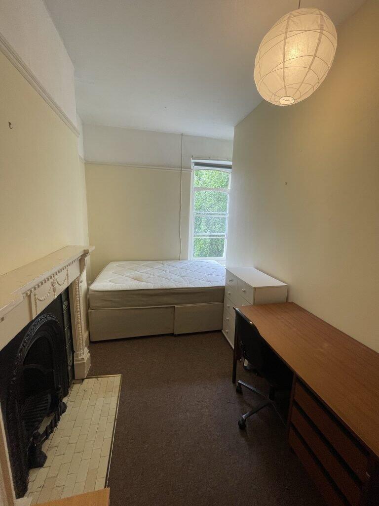Additional property image - Beaufort Road – Top Floor Flat – 183