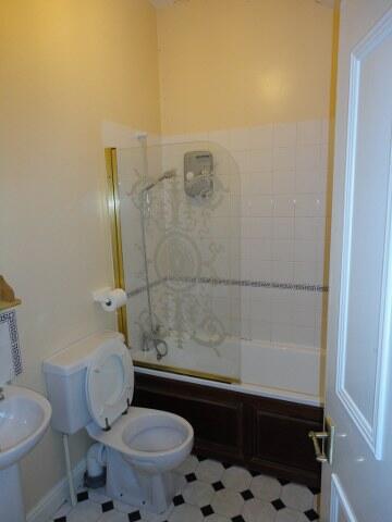 Additional property image - Ref 930 – Richmond Terrace Top/Third Floor Flat