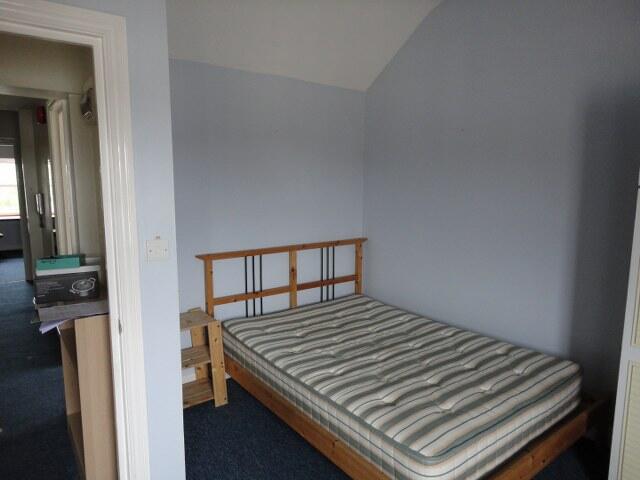 Additional property image - Ref 930 – Richmond Terrace Top/Third Floor Flat