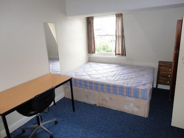 Additional property image - Ref 930 – Richmond Terrace Top/Third Floor Flat