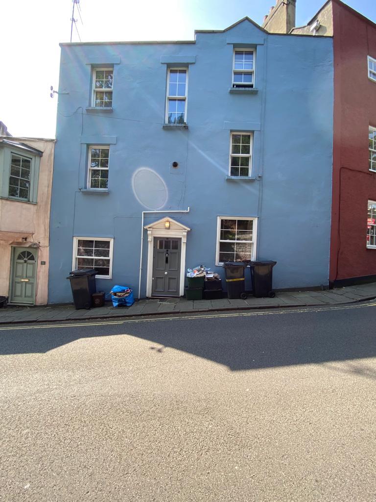 Main image of property: Constitution Hill – REF: 069