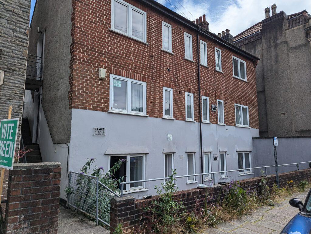 Main image of property: Kingsdown Parade Top Floor Flat Ref 758