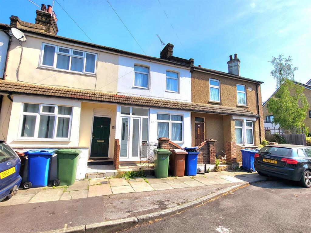 Main image of property: Angle Road, Grays