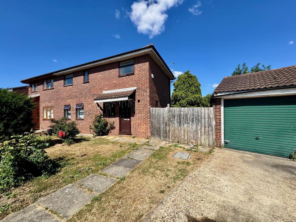 Main image of property: Comfrey Court, Grays