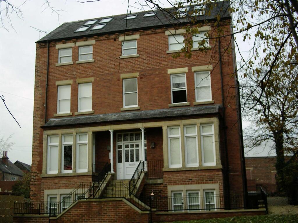 Main image of property: Broomfield Crescent, Leeds