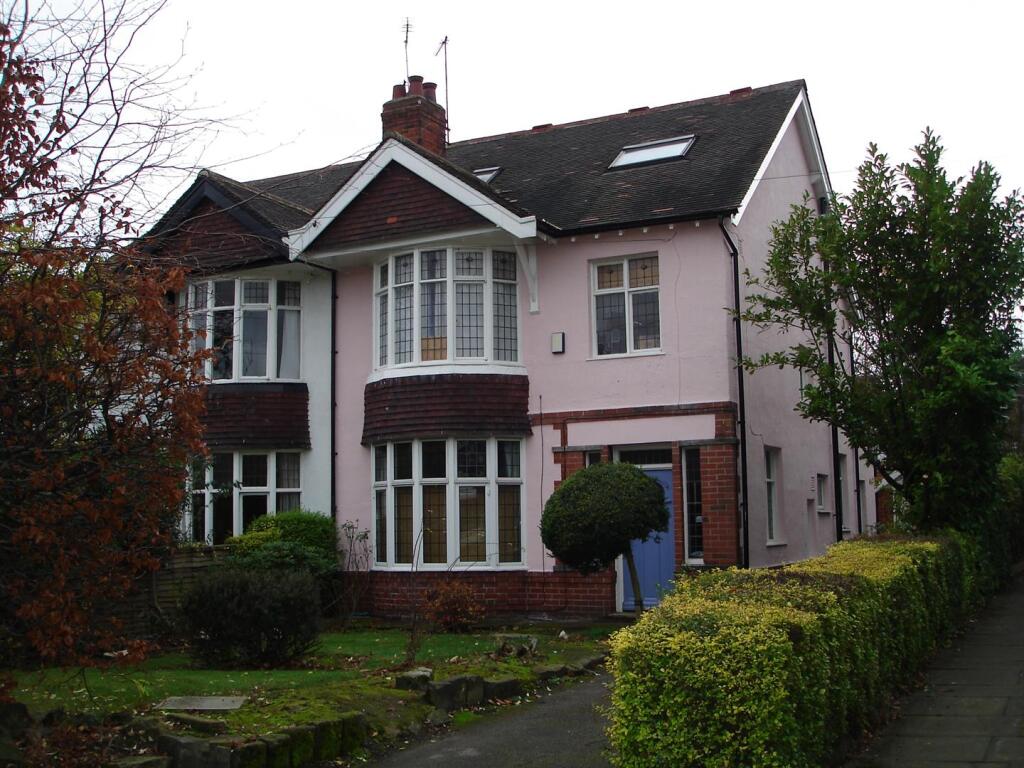 Main image of property: 175 Otley Road