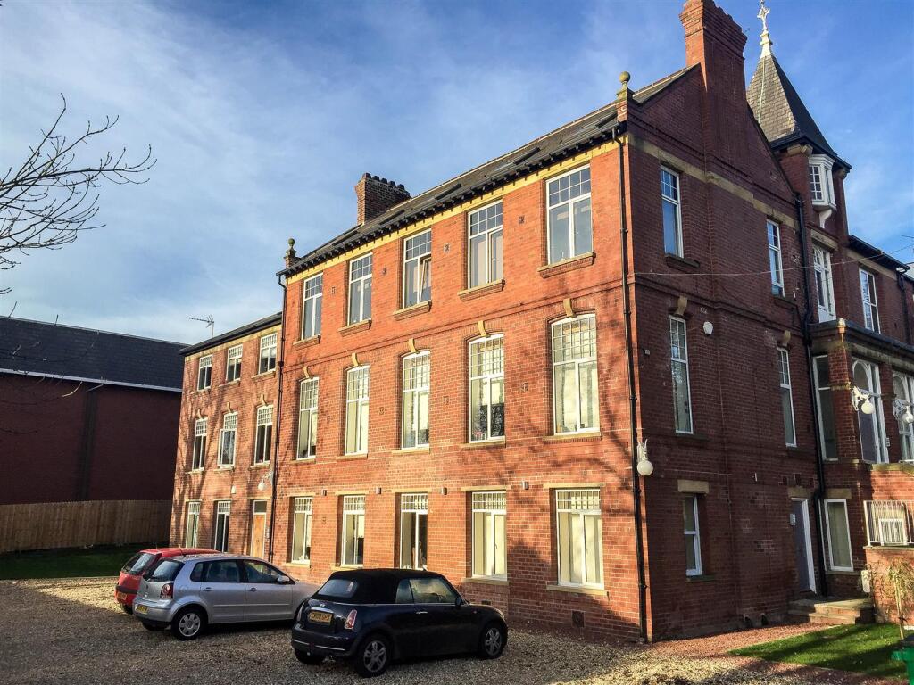 Main image of property: Ash Grove, Hyde Park, Leeds