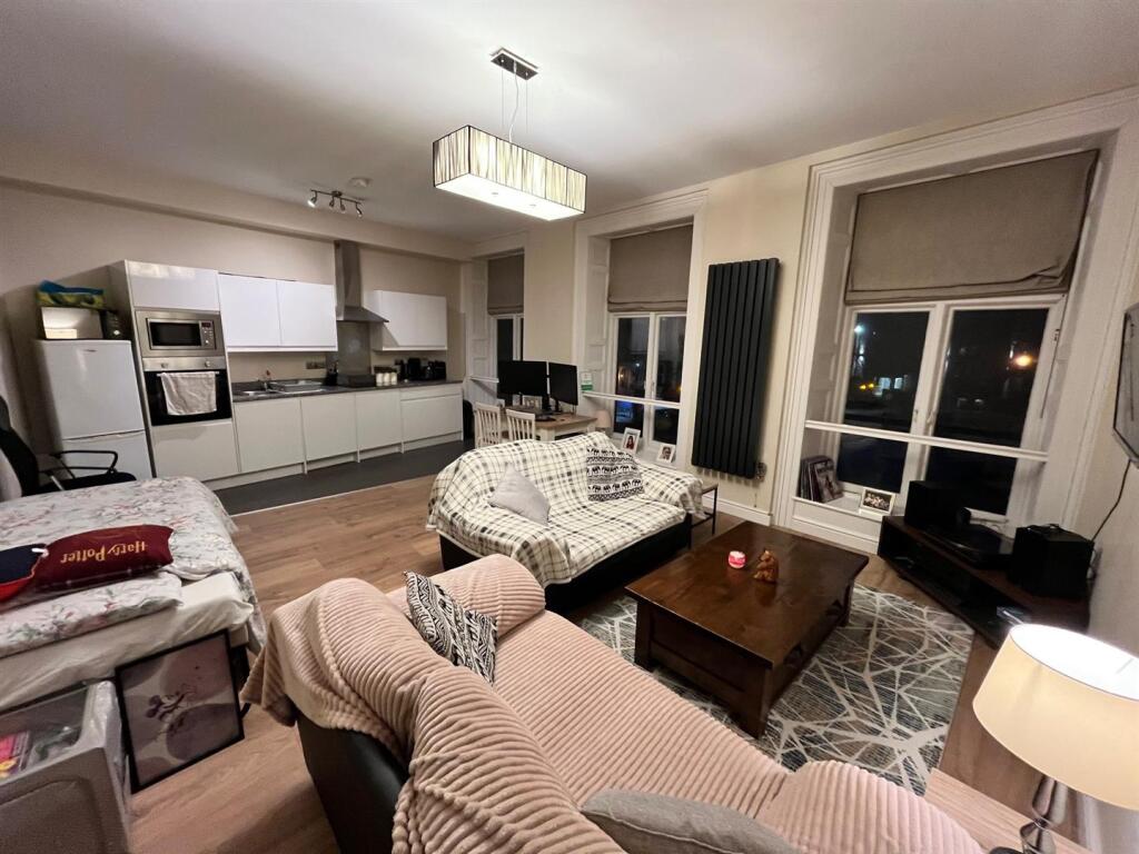 Main image of property: Flat 1c Thane Court, Royal Parade, Harrogate