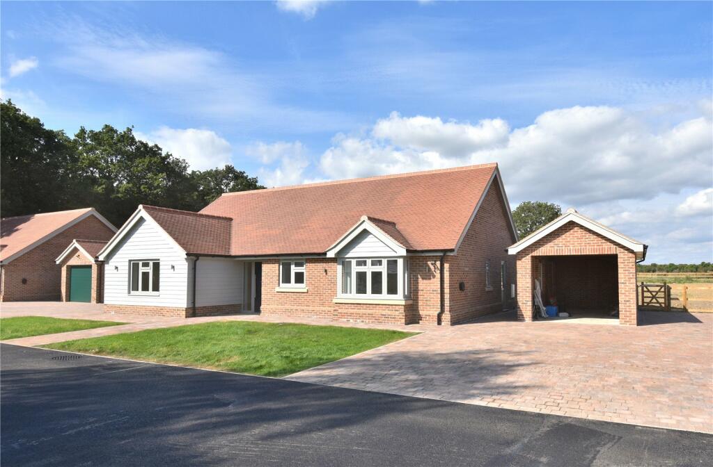 3 bedroom bungalow for sale in Harts Lane, Ardleigh, Colchester, Essex, CO7