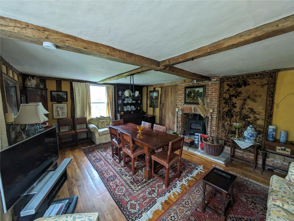 Additional property image - Lamb Farmhouse, Colchester Road, St. Osyth, CO16