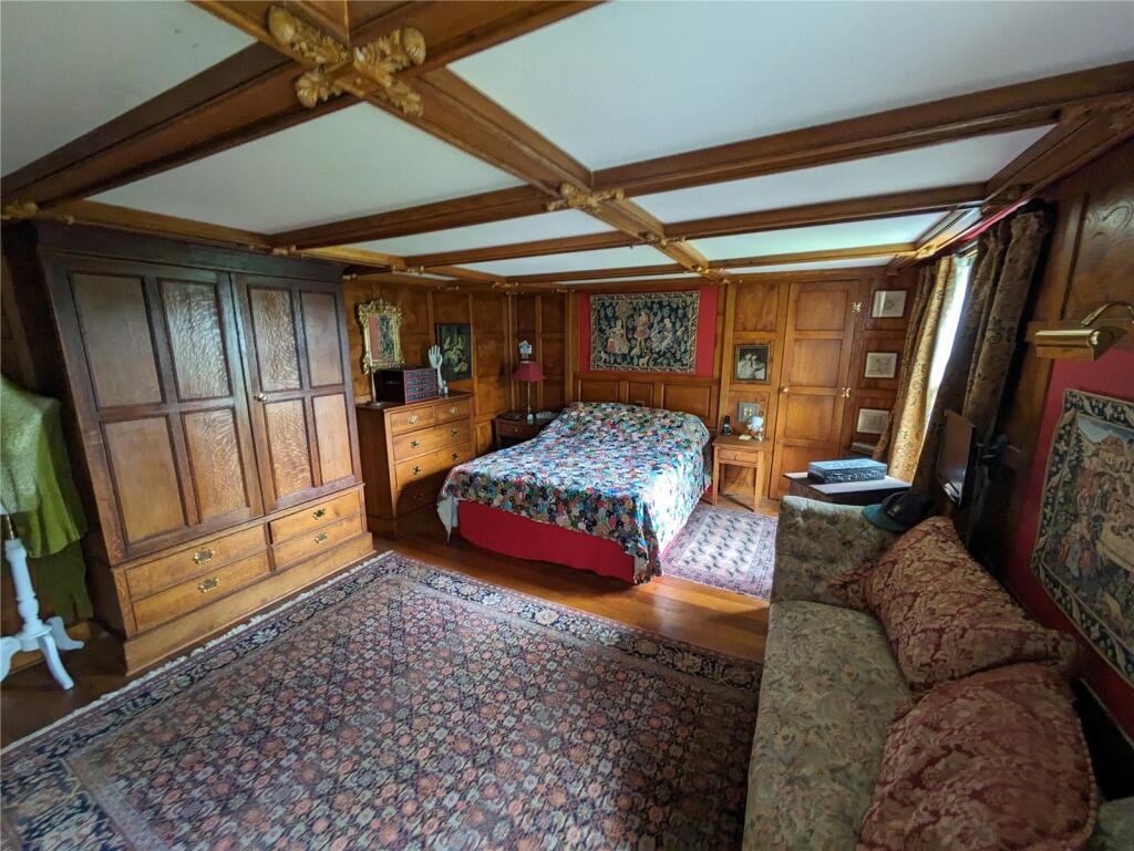 Additional property image - Lamb Farmhouse, Colchester Road, St. Osyth, CO16